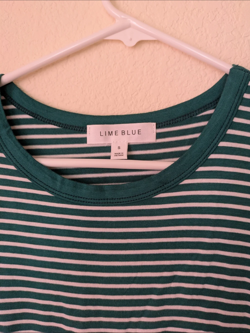 Tops And Tees Bundle Box - Picture 10 of 16